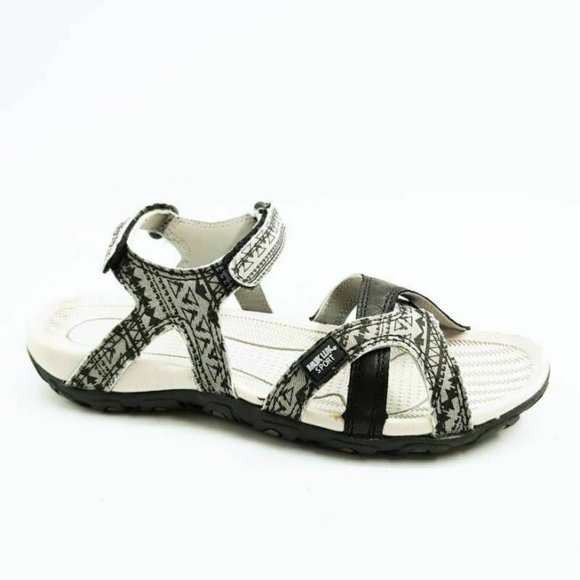 muk luk sport sandals